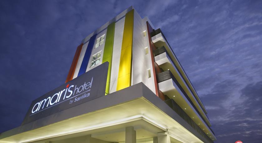 Amaris Hotel Чиребон Экстерьер фото